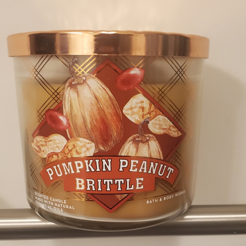 BBW 3 Wick Pumpkin Peanut Brittle Candle